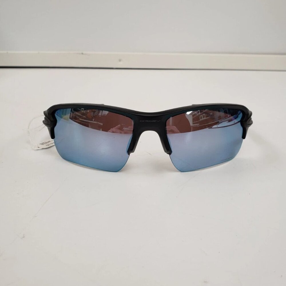 (71982-1) Oakley 59-12 Sunglasses